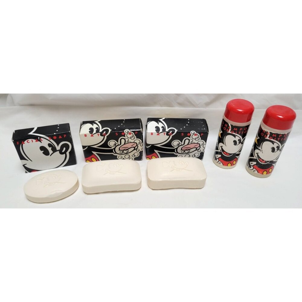 Lot of 5 Vintage 1990s Walt Disney Resorts Mickey Mouse Facial Bath Soap Shampoo